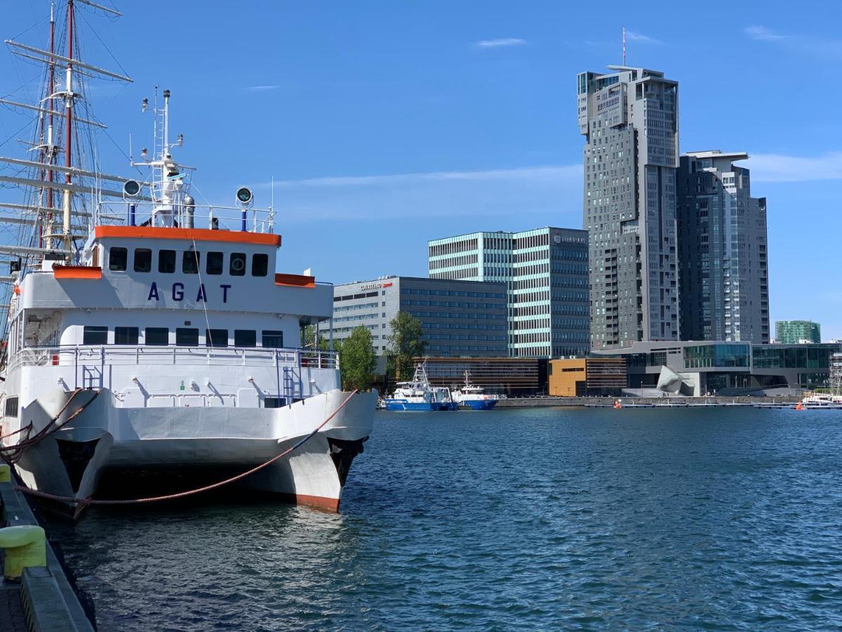 Goodhome - Sea Towers Apartment Gdynia Exterior photo